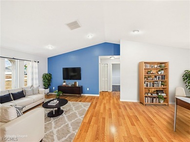 Welcome to this well-maintained 3-bedroom, 2-bathroom home with - photo 2