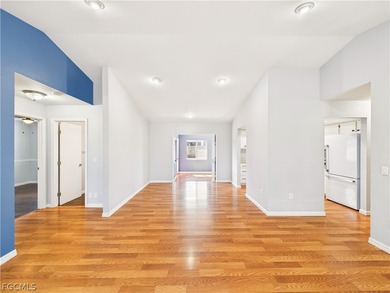 Welcome to this well-maintained 3-bedroom, 2-bathroom home with - photo 3