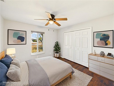 Welcome to this well-maintained 3-bedroom, 2-bathroom home with - photo 8
