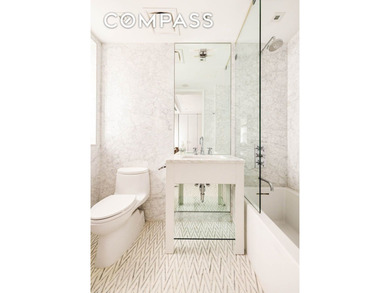 Welcome to an exceptional residence at 1 Lexington Avenue, an - photo 11