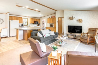 Rare opportunity to own a truly unique Northwoods retreat on - photo 11