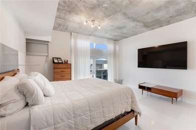 Turnkey! Short sale! Best-priced two-story penthouse in Midtown