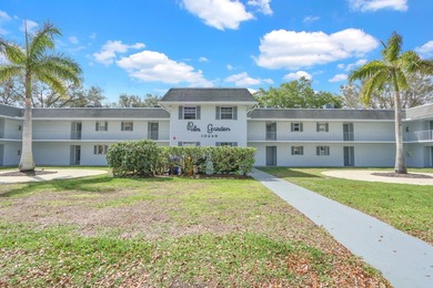 LOCATION, LOCATION, LOCATION! Located in the heart of Palm Beach - photo 24