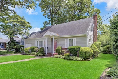 It's Available, It's Spacious & It's Awesome *** Welcome To This - photo 1