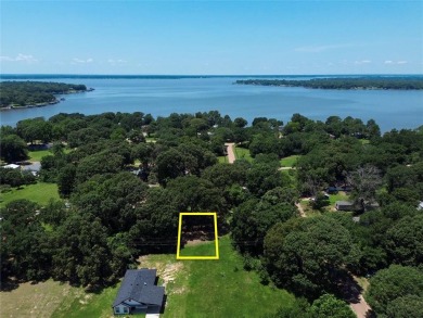 Lake Lot For Sale in Mabank, Texas