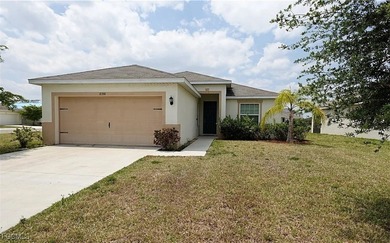 Lehigh Acres Area Home Sale Pending in Lehigh Acres Florida