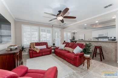 Beautiful 3-bedroom, 2.5-bath unfurnished townhome located in - photo 3