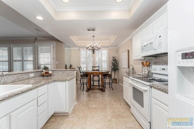 Beautiful 3-bedroom, 2.5-bath unfurnished townhome located in - photo 8