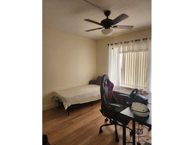 Welcome to this well-maintained 2-bedroom, 2-bath condo offering - photo 6