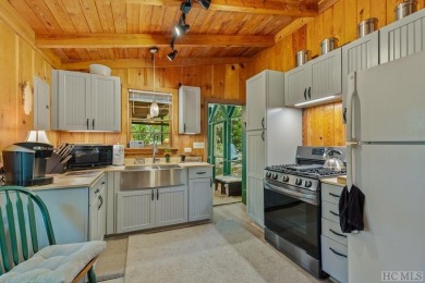 Lake Home For Sale in Highlands, North Carolina