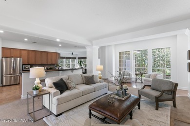 Elegant Preserve Estate in Palencia. This refined 4,175 sq. ft - photo 12