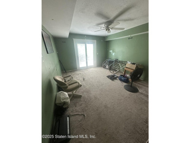 UNDER MARKET VALUE 3 BEDROOM, 2 BATHROOM TOWNHOME IN HUGUENOT - photo 3