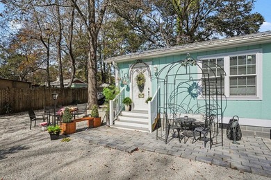 LOCATION, LOCATION!!! A MUST SEE, NO HOA!!!This is an income - photo 4