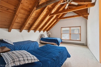 This cozy Lake front home with the warmth & charm of a private - photo 23
