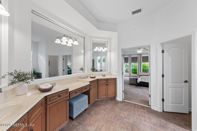 Elegant Preserve Estate in Palencia. This refined 4,175 sq. ft - photo 27