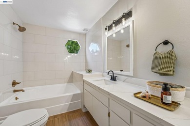 Welcome to Baywood Village, a quiet and tree-filled community in - photo 31