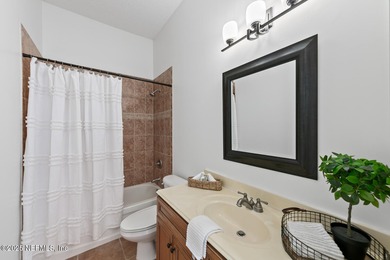 Elegant Preserve Estate in Palencia. This refined 4,175 sq. ft - photo 35