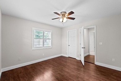 Welcome to this spacious single-story pool home in the - photo 35