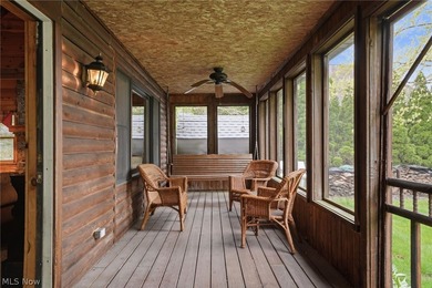 This cozy Lake front home with the warmth & charm of a private - photo 38