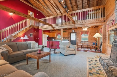 This cozy Lake front home with the warmth & charm of a private - photo 40