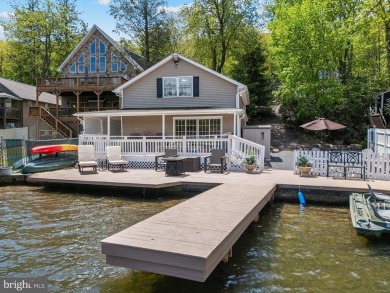 Lake Home For Sale in Lake Harmony, Pennsylvania