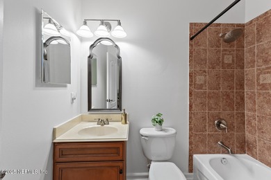 Elegant Preserve Estate in Palencia. This refined 4,175 sq. ft - photo 45