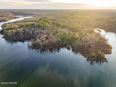 Carroll County 1000 Acre Lake Acreage For Sale in Huntingdon Tennessee