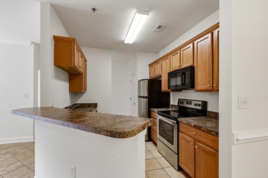 Welcome to this beautiful 3-bedroom, 2-bath first floor condo in - photo 8