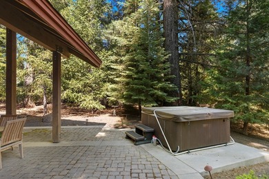 Stunning Custom Home in Desirable Bailey Creek! Welcome to this - photo 26