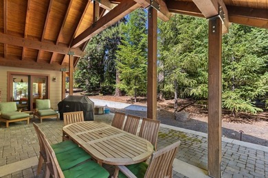 Stunning Custom Home in Desirable Bailey Creek! Welcome to this - photo 27
