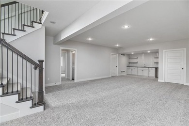 BEAUTIFUL HOME WITH A GOLF COURSE VIEW!This home is perfectly - photo 34