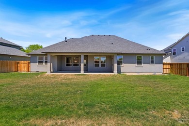 Stunning custom home on nearly 1/4 acre with NO HOA and an - photo 38