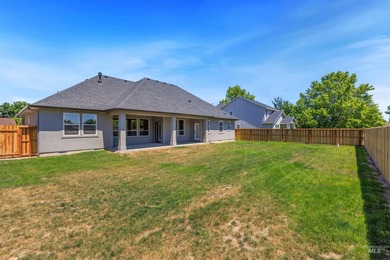Stunning custom home on nearly 1/4 acre with NO HOA and an - photo 40