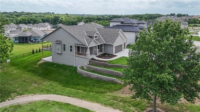 BEAUTIFUL HOME WITH A GOLF COURSE VIEW!This home is perfectly - photo 47