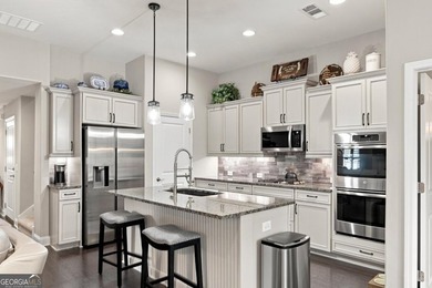 Welcome home to this immaculate, craftsman-style ranch home in - photo 10
