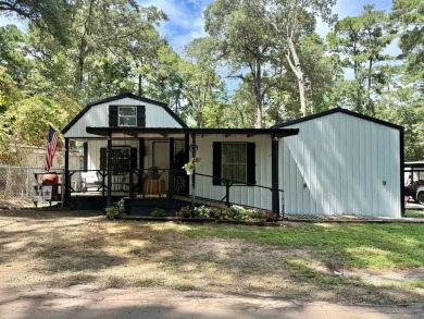 Toledo Bend Lake Home For Sale in Hemphill Texas