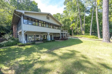 Spacious Waterfront Home - photo 10