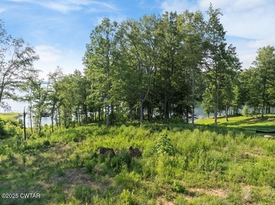 One acre waterfront lot in beautiful Sportsman Cove subdivision - photo 8