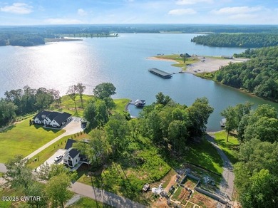 One acre waterfront lot in beautiful Sportsman Cove subdivision - photo 10