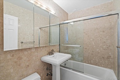 Discover exceptional living at the pet-friendly Americana at the - photo 12