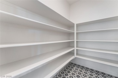 Gorgeous single story located in the Southwest. Like new!