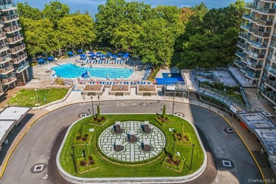 Discover exceptional living at the pet-friendly Americana at the - photo 36