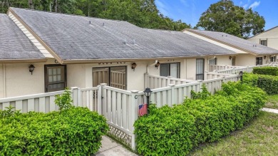 Lake Condo For Sale in Tarpon Springs, Florida