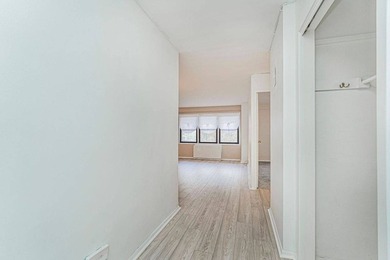 Welcome Home to a spacious 1 bedroom co-op in the Fountains - photo 8