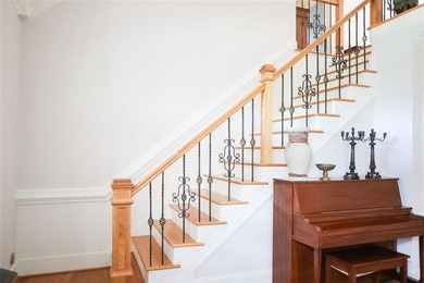 Premier Location in The Fairways! Welcome to a one-of-a-kind - photo 10