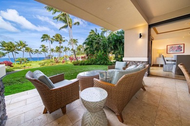 This exquisitely furnished residence offers luxury resort-style - photo 2
