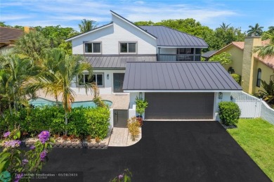 Lake Home Sale Pending in Plantation, Florida