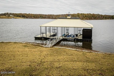 Carroll County 1000 Acre Lake Acreage For Sale in Huntingdon Tennessee