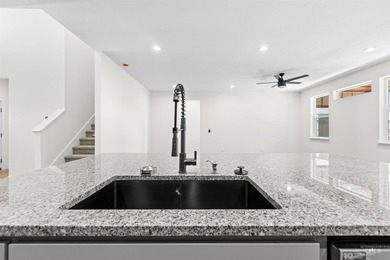 Welcome to this beautifully crafted North Fork Custom Homes - photo 12