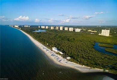 Discover refined coastal luxury in this exceptional estate - photo 27